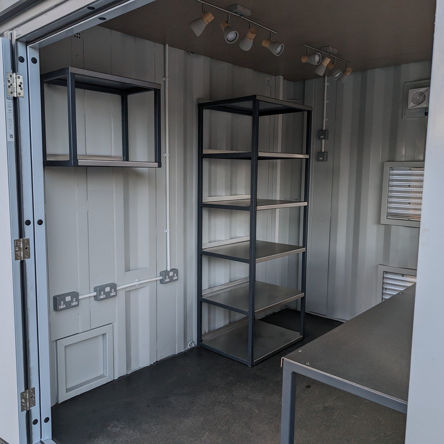 Bar éphémère 10 pieds personnalisé en conteneur – Image 4