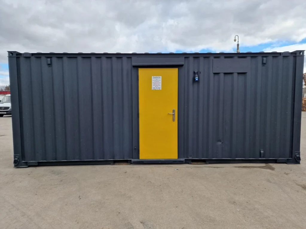 Bureau / cantine anti-vandalisme 20 x 8 pieds