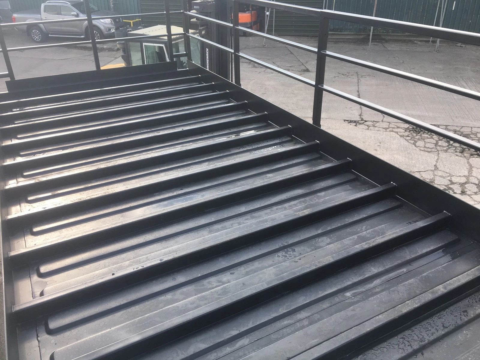 Conteneur maritime 20 pieds neuf à porte latérale complète – Image 7